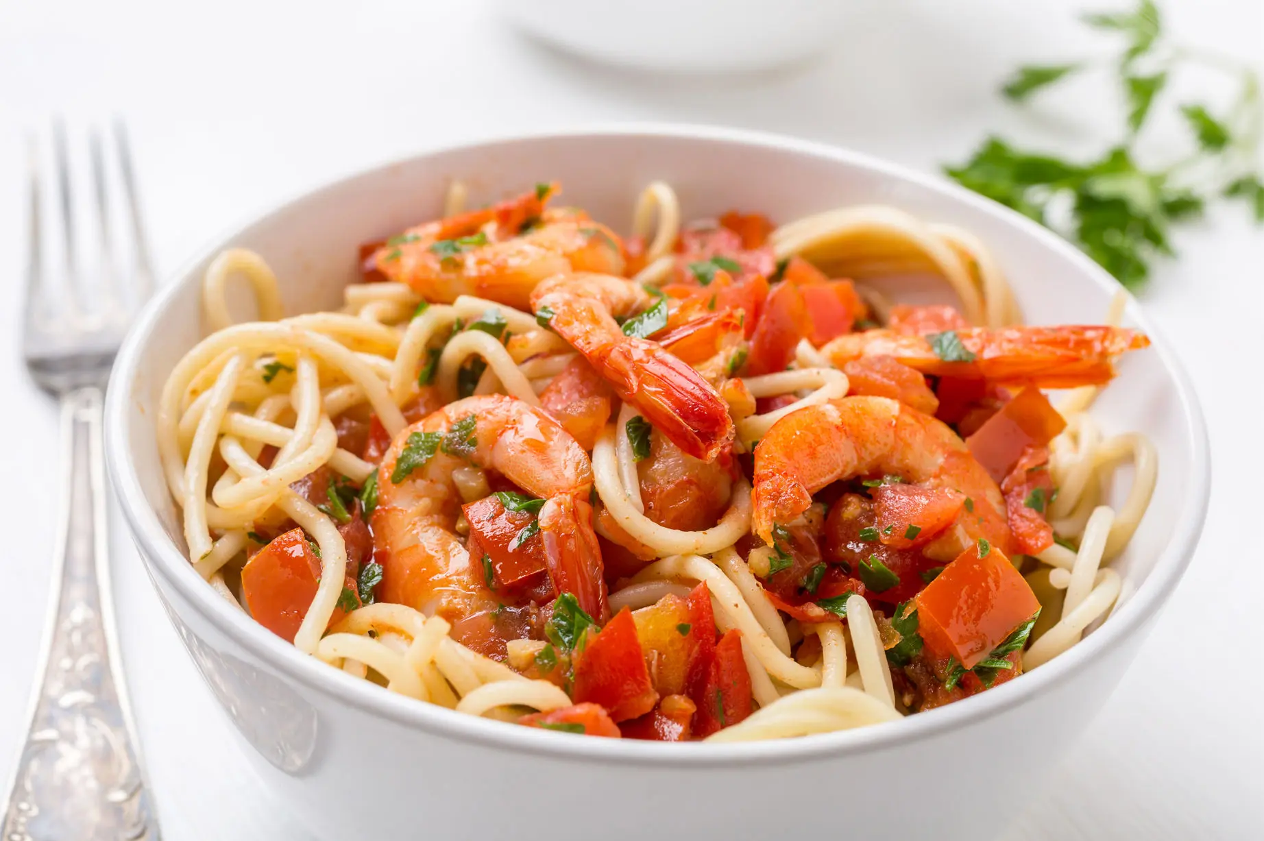 Chilli prawn and tomato spaghetti